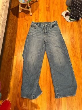 American Eagle Outfitters Wide Leg Jeans in Light Blue